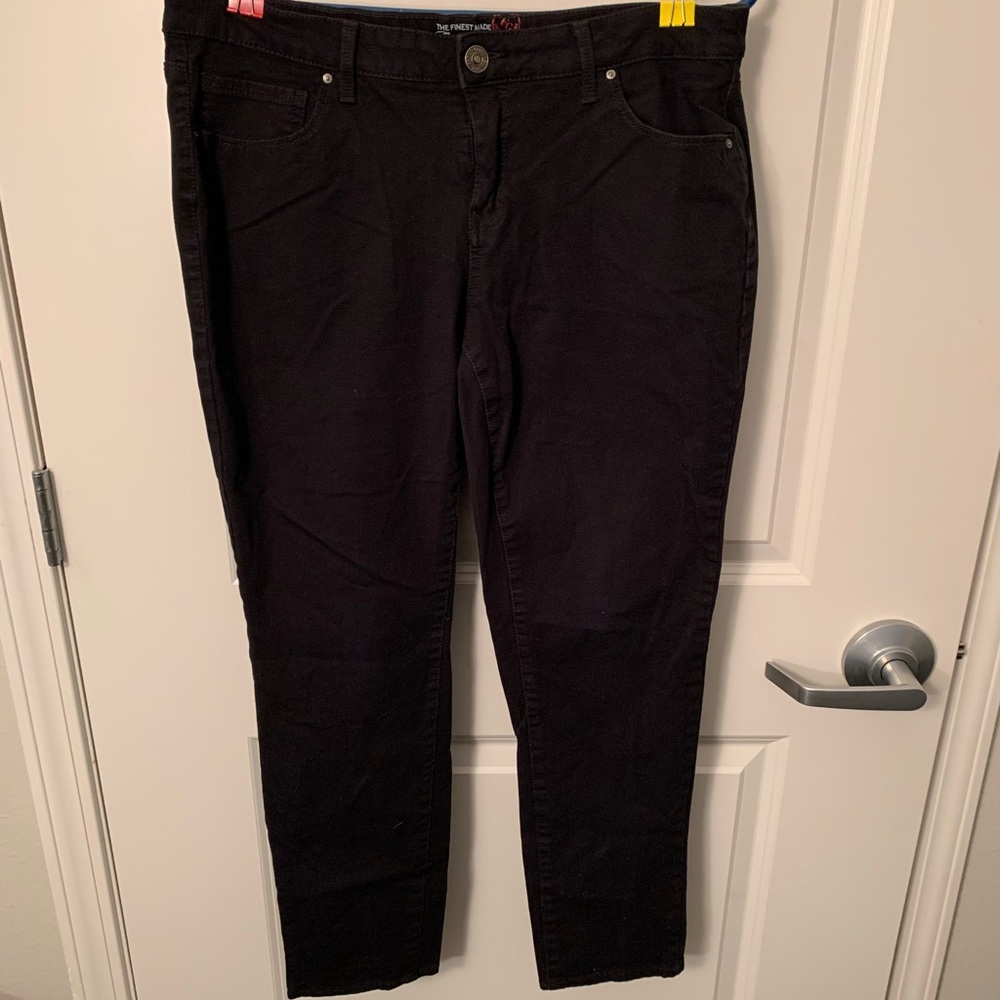 Black Jeans